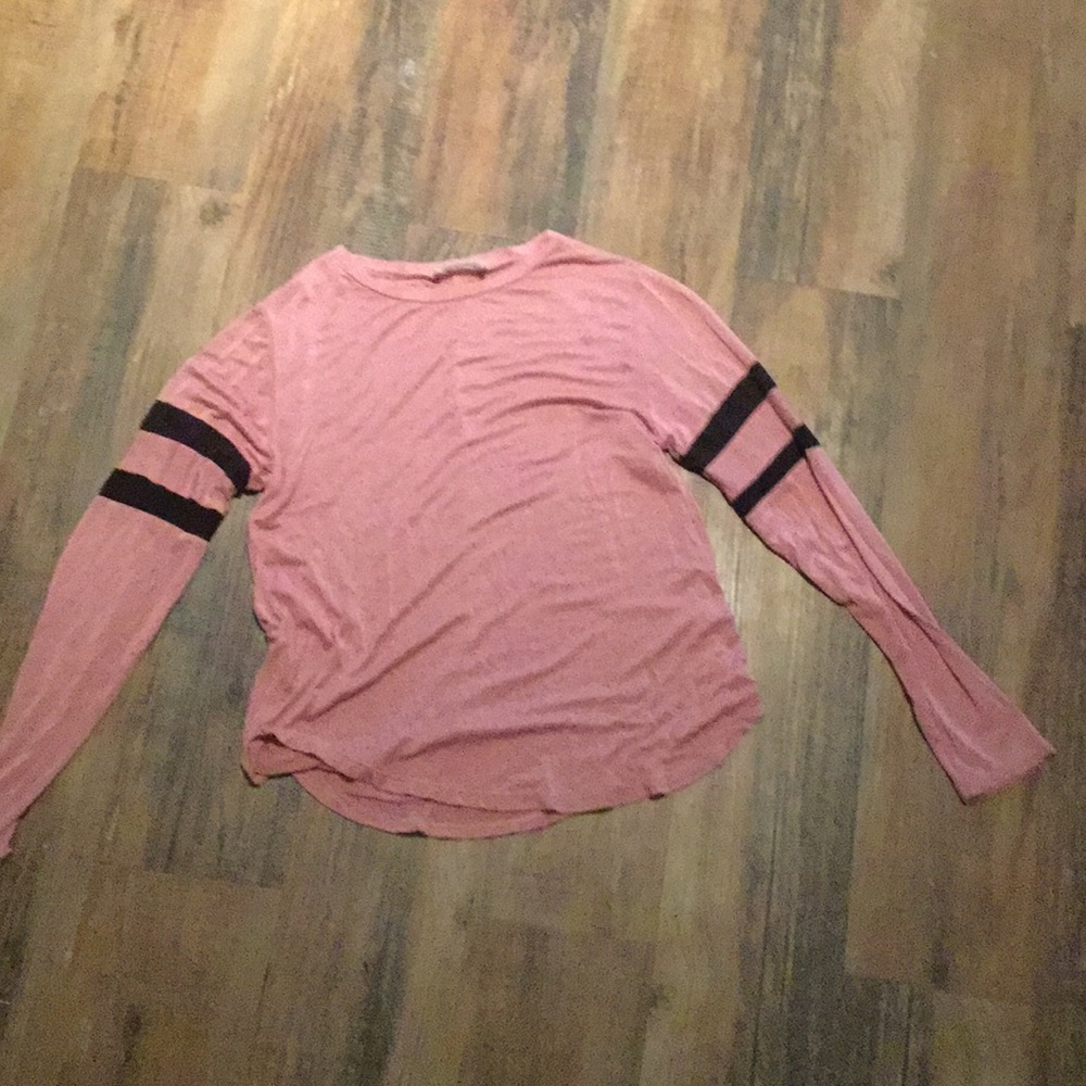 Long sleeve tee